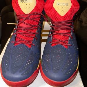 Adidas Men’s Size 12 Derrick Rose 773 (Pre-owned)